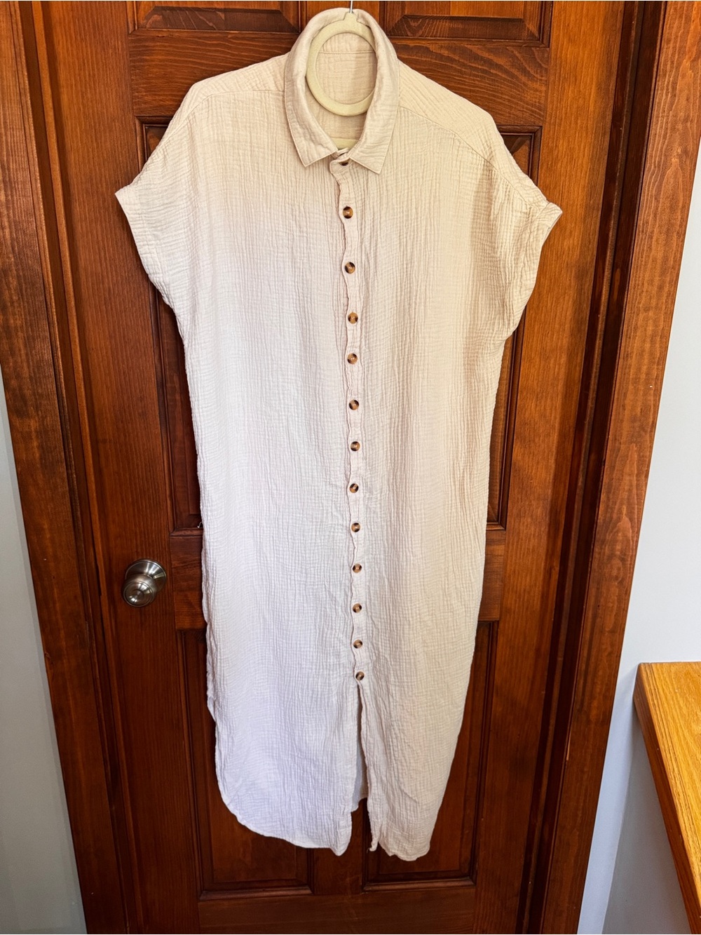 Amazon Cream Button-Front Maxi Dress - Picture 2 of 8